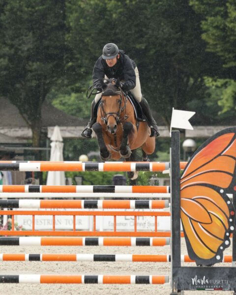 Etrea Sport Horses: il CSI3* Grand Prix va alla Svizzera con Annina Züger Hächler 3 Giuseppe Rolli su Eiffel de Hus