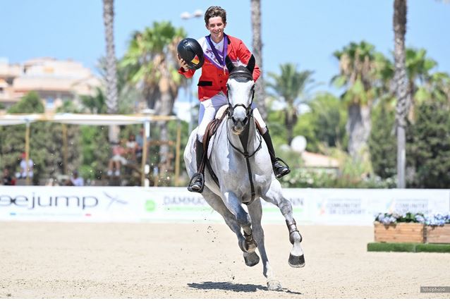 Double gold for Thibeau Spits at the FEI Jumping European Championship for Young Riders, Juniors and Children 2022 in Oliva Nova 1 1clicphoto c