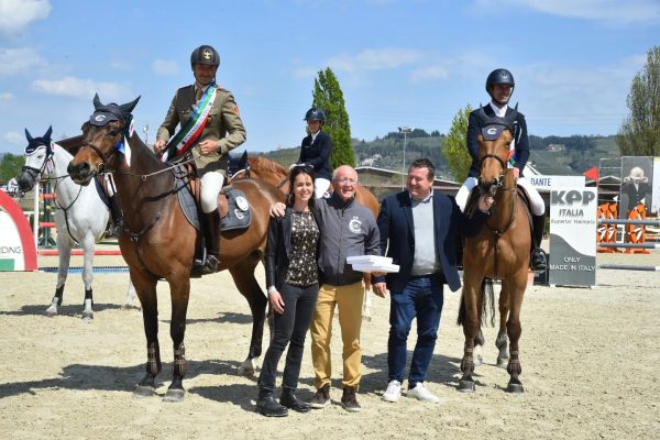 Italian Champions Tour 2022, si parte con un doppio trionfo per i Victor Handmade ed il Team Selleria Equipe 5 6. Victor Handmade1