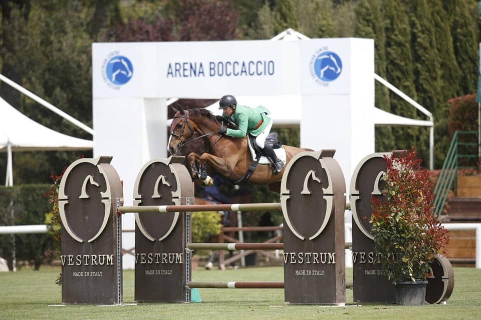 Arezzo Equestrian Centre c Toscana tour