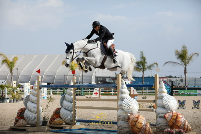 L'italia esulta per la vittoria di Piergiorgio Bucci nel Gran Premio del CSI4* di Vilamoura 1 DBBD663A 8AA8 48C8 A446 93A4F5D3C8C1