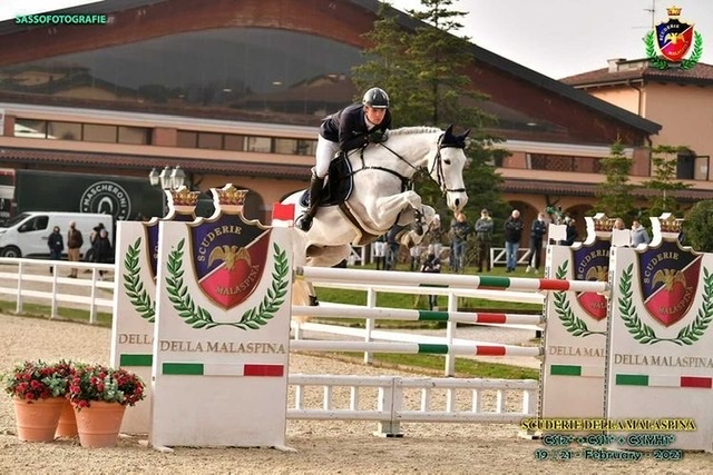 La svizzera primeggia alle Scuderie della Malaspina: Bryan Balsiger vince il CSI2* Grand Prix L.R. 1 E073D8DE B940 41F7 A217 0B63EF02C5FF