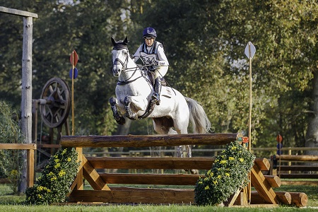 Eventing World studbook young horses 6 yr old winner photo FEI Libby Law