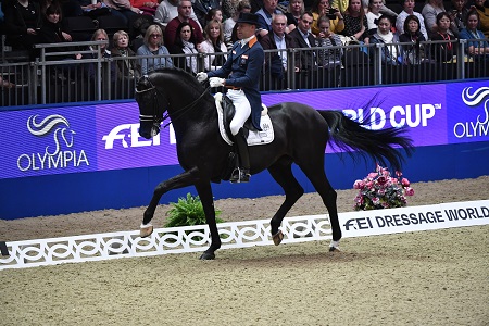 Hans Peter Minderhound NED Glocks Dream Boy NOP credits London Olympia Horse Show 0