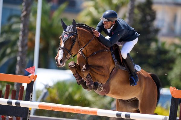 Mariano Martinez Bastida si aggiudica la vittoria nel CSI3* 1.50m Grand Prix allo Spring MET 2022 5 Herve Bonnaud 1clicphoto.com