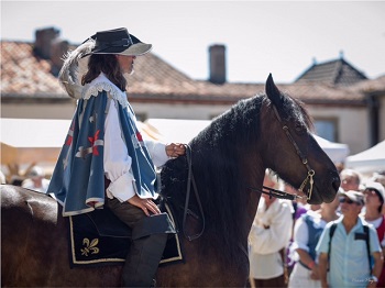 Route D'Artagnan, il primo itinerario tematico percorribile a cavallo inaugura la tratta italiana a Pinerolo, Piemonte 1 Herve Pages 198 FV3A7890