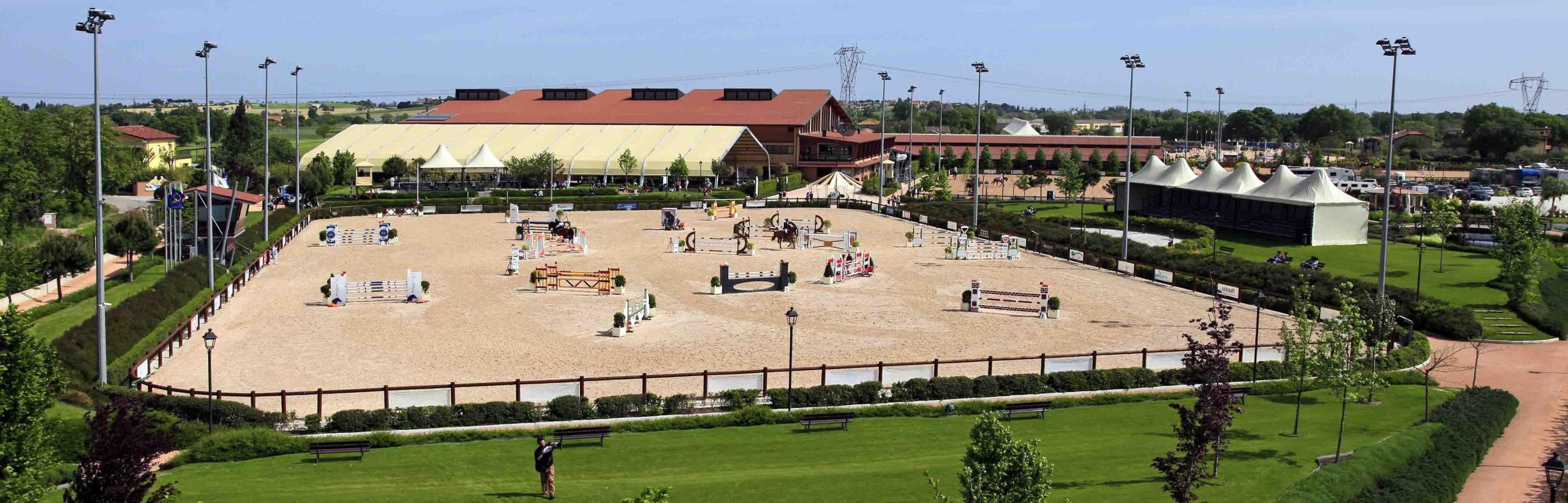 Horses Riviera Resort :CIN 4 stelle mentepremi 30 mila euro 1 Horses riviera resort campo toro scaled