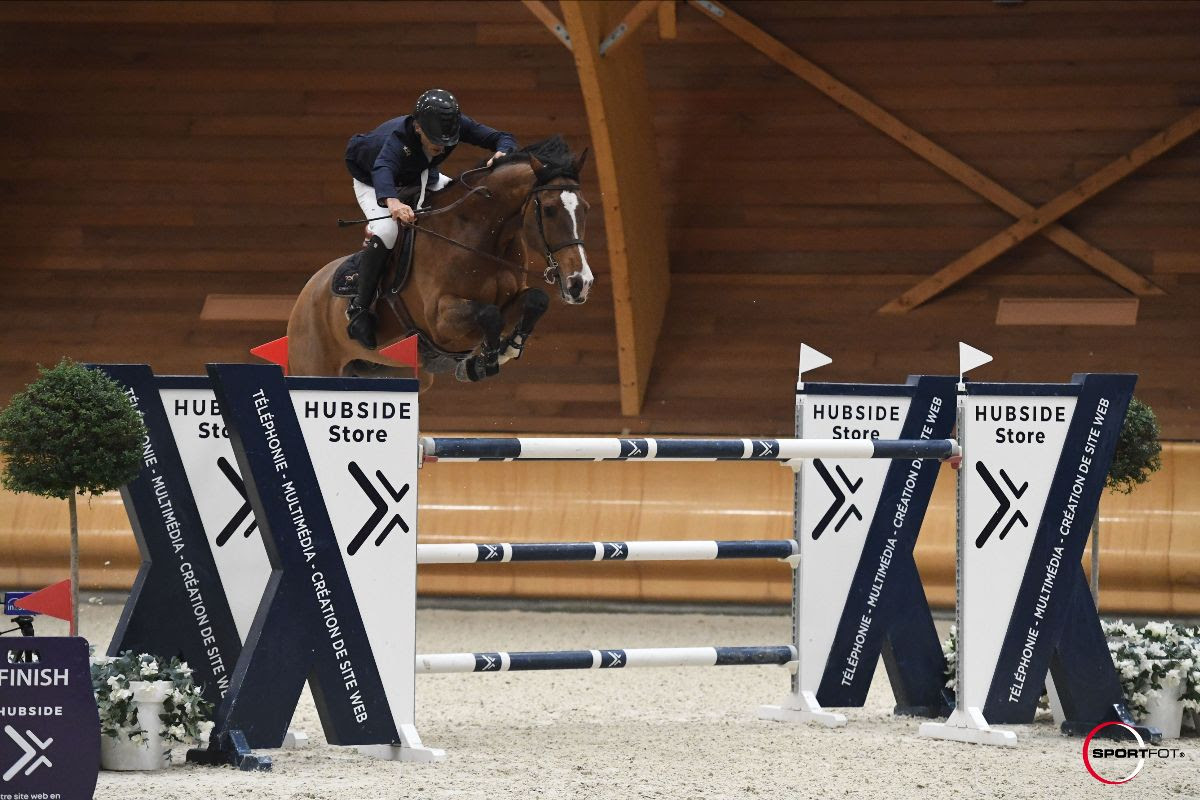 HUBSIDE JUMPING Winter Tour: Jean-Luc Mourier vince il Grand Prix del CSI3*, Italia terza nel CSI2* GP 1 Hubside jumping c Sportfot