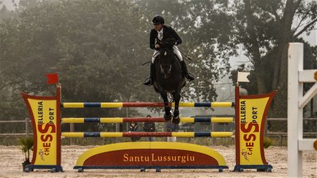 Il campione sardo Giovanni Carboni su Rubacuori Baio