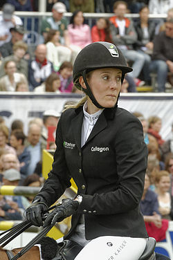 Janne Friederike Meyer auf Grace 6 mk