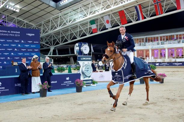 Julien Epaillard e Usual Suspect D’Auge hanno trionfato nel primo Gran Premio Longines GCT del 2019 a Doha. 1 Julienne Epaillard photo Stefano Grasso Doha 2019 0