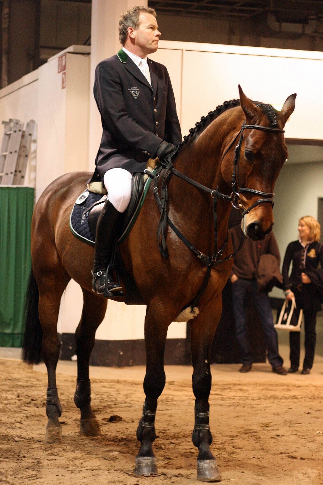 HSJ meets with riding super star Lars Nieberg. 1 Lars Nieberg 1
