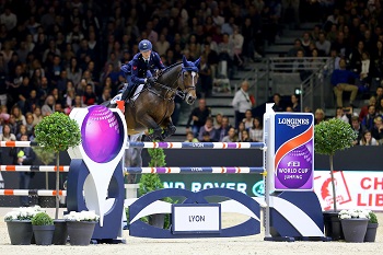 Longines FEI World Cup Jumping 2017 Lorenzo De Luca Ensor de Litrange Lyon photo Pierre Costabadie FEI 2