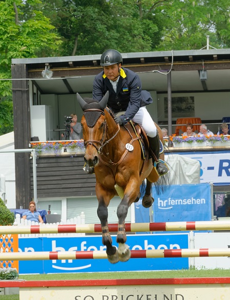 Oleksandr Onyshchenko UKR Chaccama credits Michael Kramer