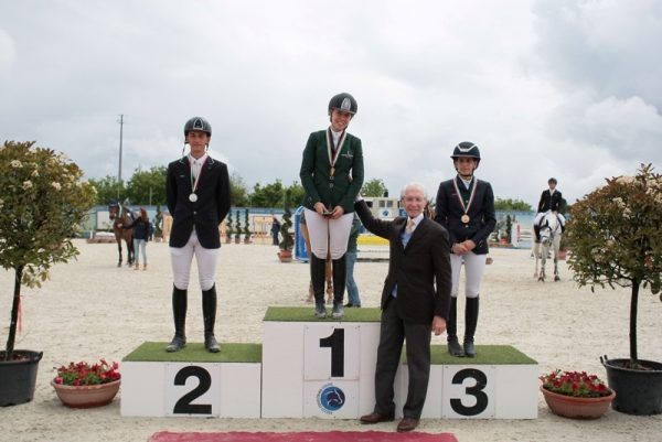 PODIO CAMPIONATO ASSOLUTO YOUNG RIDERS