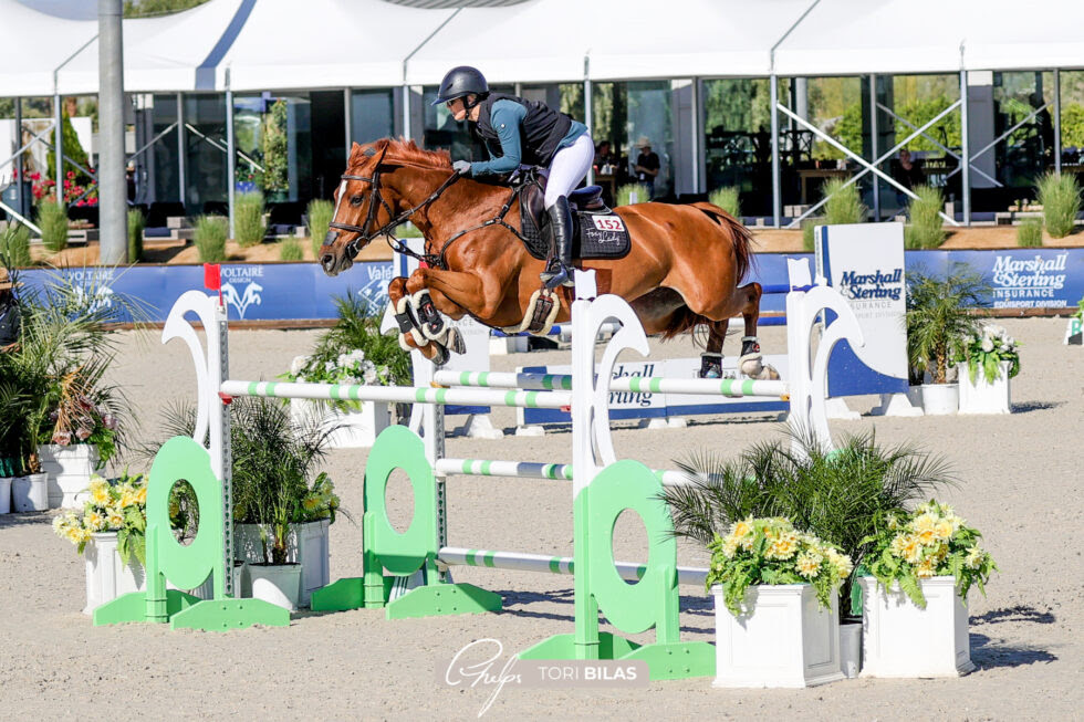 Ashlee Bond Blazes to Victory in MLSJ $9,100 FEI 1.40m Two Phase CSI2* Thermal 1 Phelps Tori Bilas c