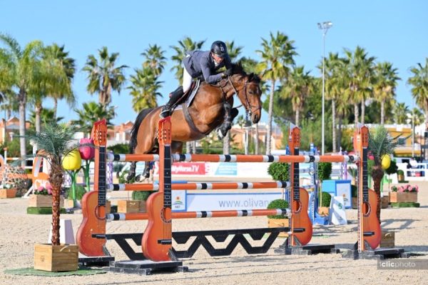Epaillard strikes again in the CSI3* 1.50m CHG Grand Prix at the Autumn MET II 2021 5 Photo credit © Herve Bonnaud 1clicphoto.com 2