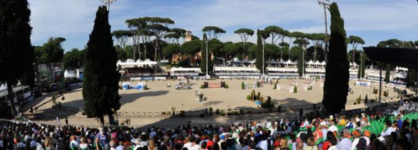 Piazza di Siena 3