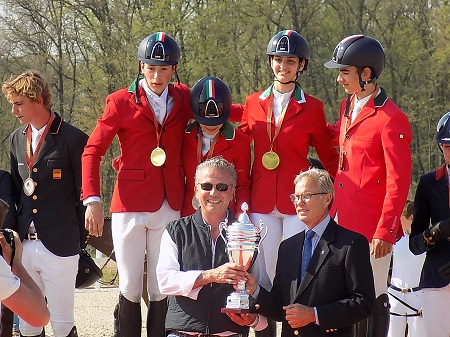 Premiazione junior CSIO Gorla 2018 rid