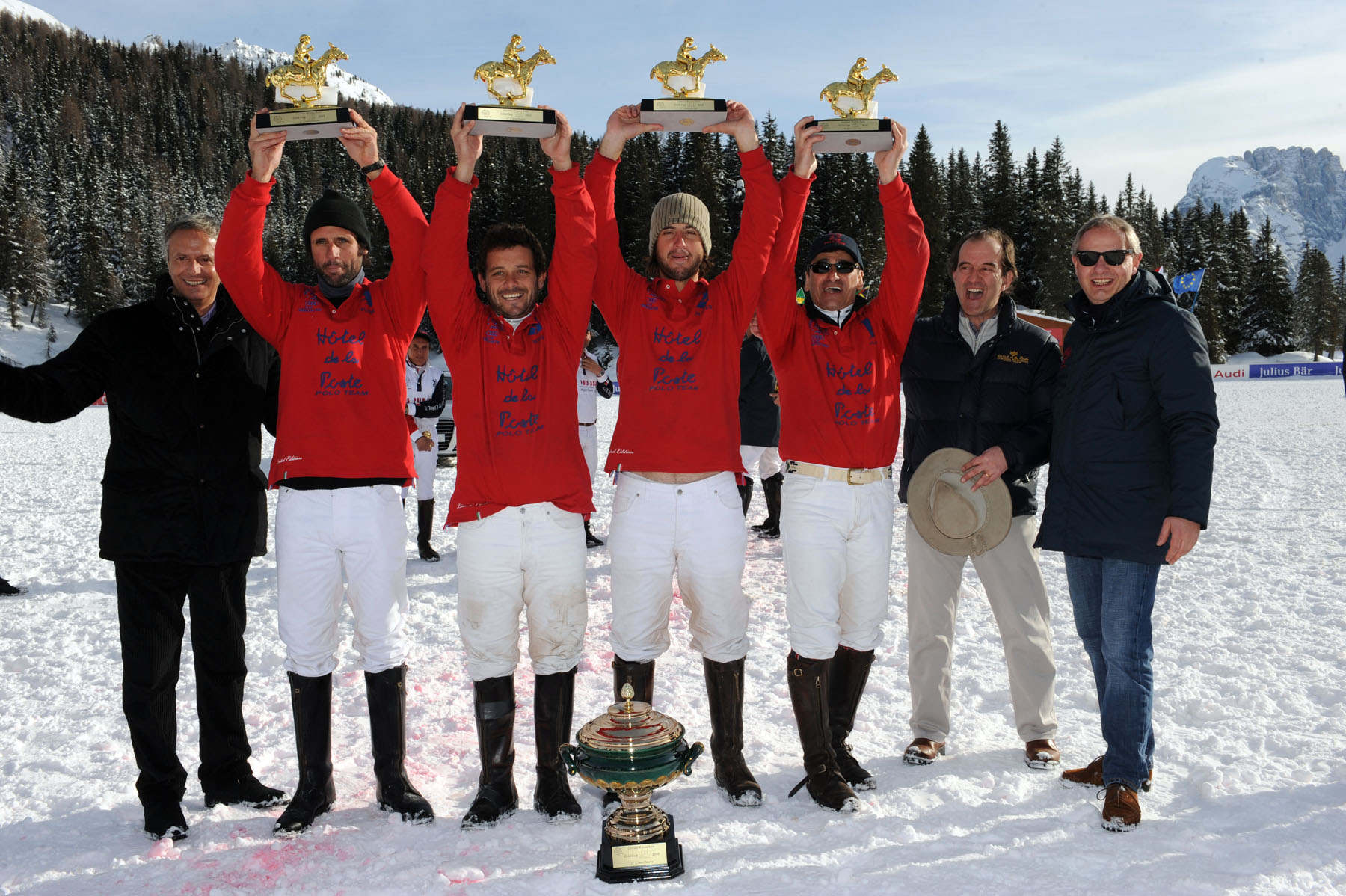 La Cortina Winter Polo Audi Gold Cup 2010 va all'Hotel de la Poste. 1 Premiazione Hotel Poste