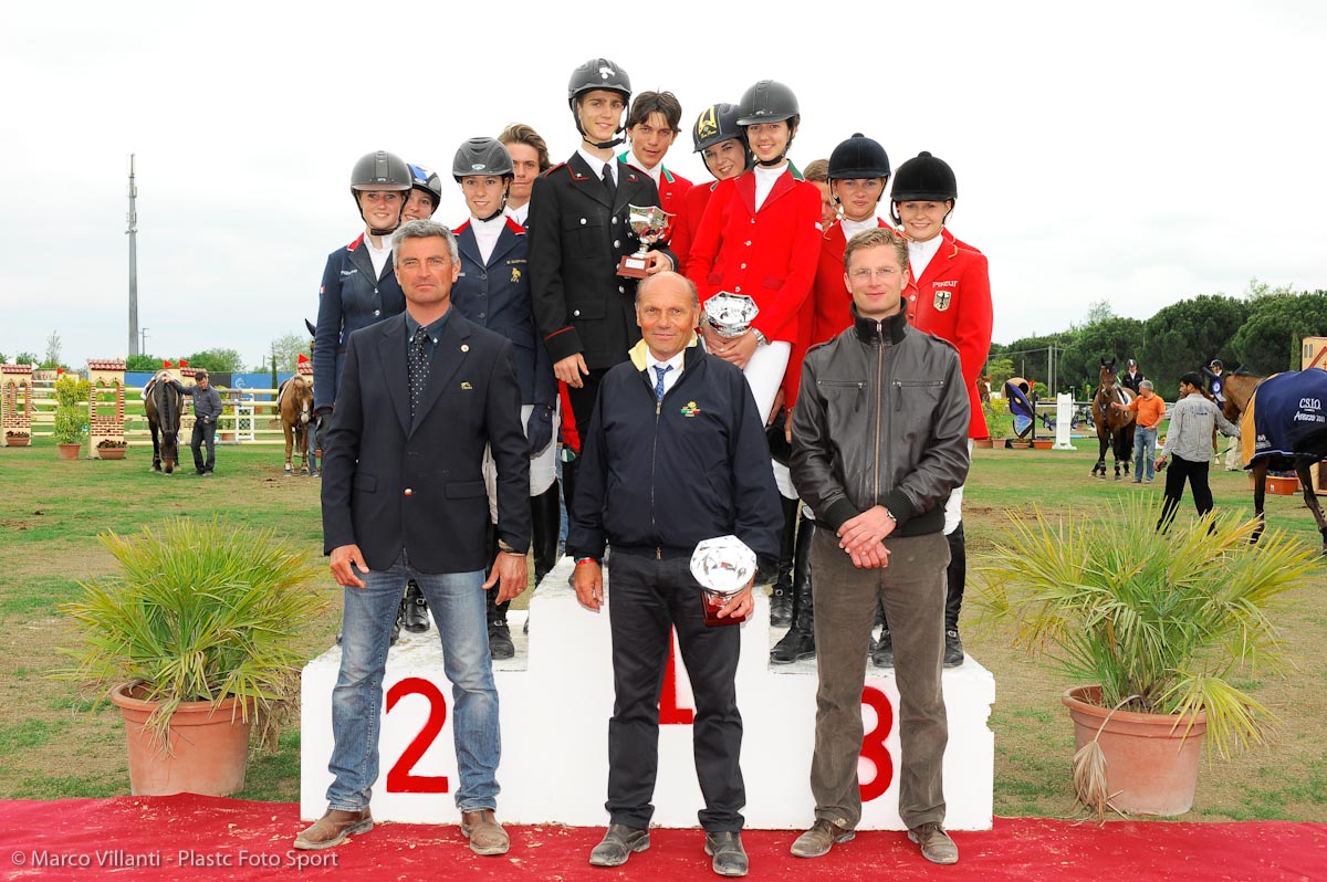 CSIO Ch/YR/J/P: i giovani azzurri in campo a Bonheiden 1 Puricelli arezzo