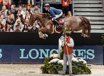 Simon Delestre FRA Ryan Des Hayettes Lyon FWC winners photo FEI Christophe Taniere 1