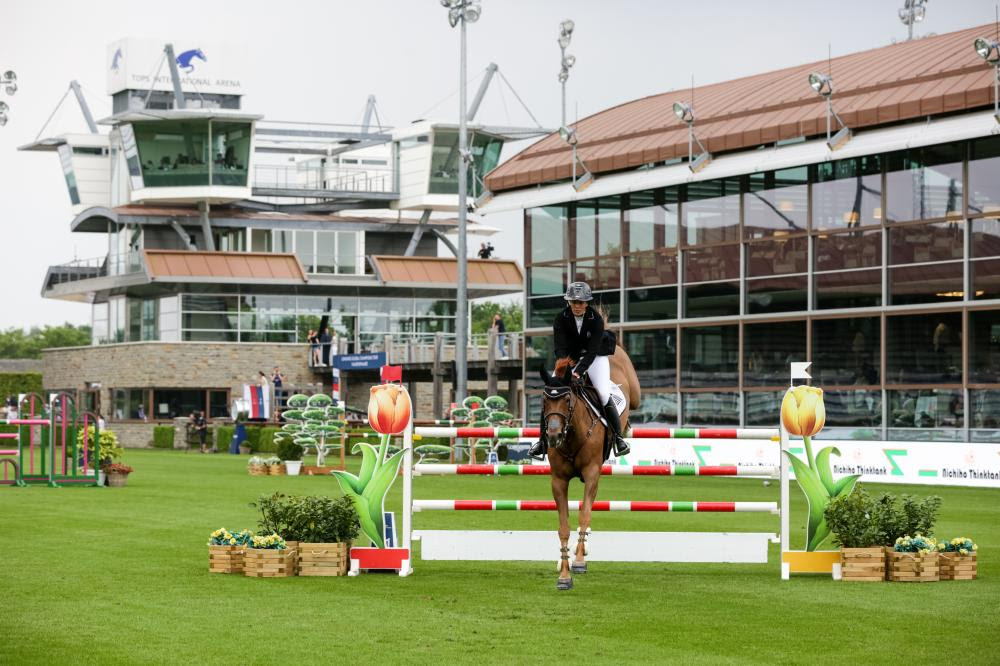 I migliori cavalieri del mondo si ritrovano alla fantastica Tops International Arena di Valkenswaard 1 TOP INTERNATIONAL ARENA Credits photo 0