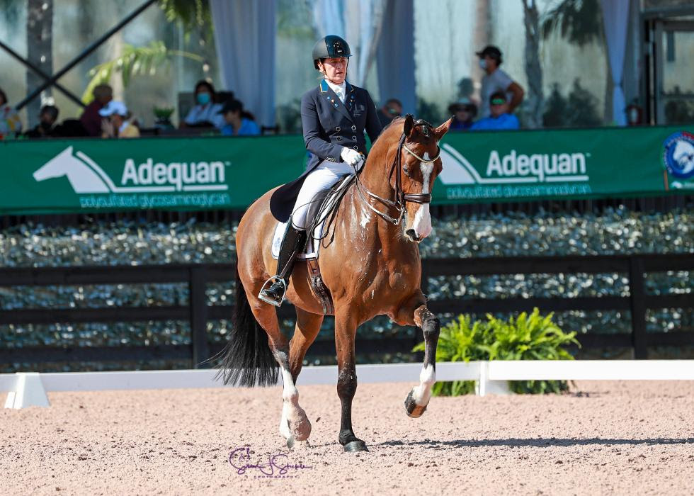 Vilhelmson-Silfvén e Devanto in cima alla classifica con un nuovo record personale all'Adequan® Global Dressage Festival 2022 1 Tinne Vilhelmson Silfven SWE ©SusanStickle 1