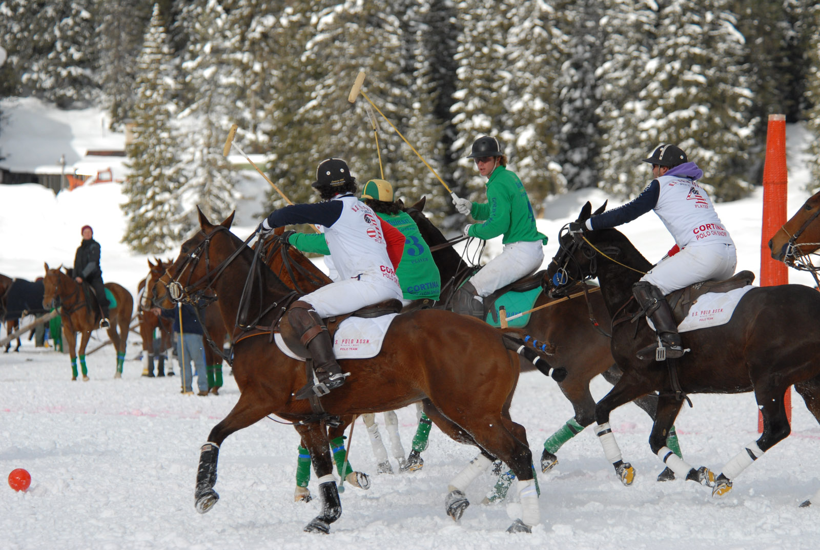 Polo, la Cortina Winter Polo Audi Gold Cup entra nel vivo 1 US POLO Ruinart 5