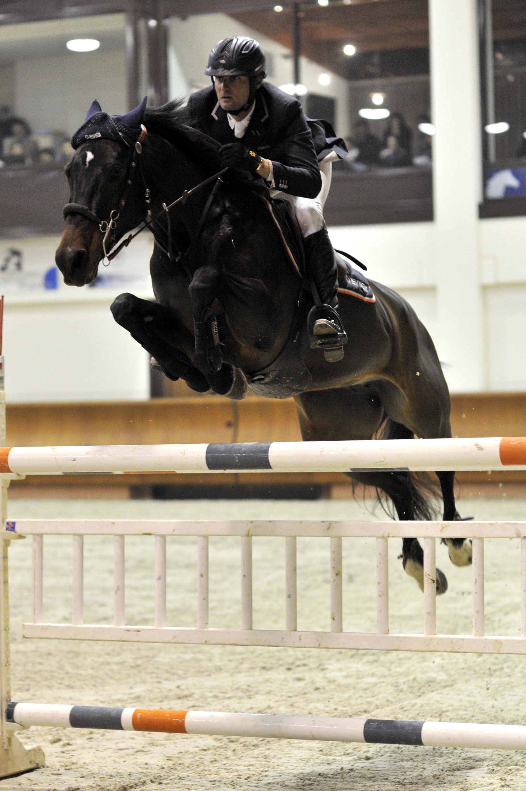 Arezzo Equestrian Centre: Antonio Alfonso vince la grossa della 2° giornata 1 antonio Alfonso GP 25 27 nov 2011 scaled
