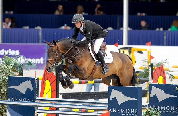 CSI3*: Shane Breen wins with Zarnita at Saint-Lo 1 breen