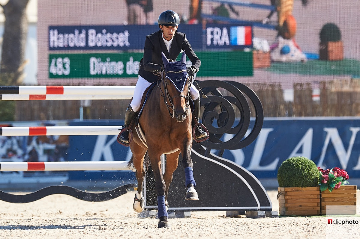 Harold Boisset best in the CSI2* Grand Prix presented by CHG at the Autumn MET 1 click