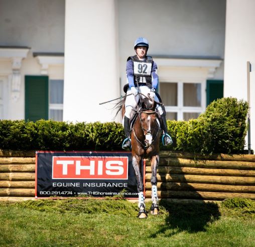 Completo: il Connaught Grant a Will Faudree 1 completo. 0