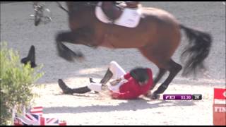 WEG 2014: incidente in campo nel salto ostacoli, cavaliere cileno trasportato d'urgenza in ospedale. 1 couve