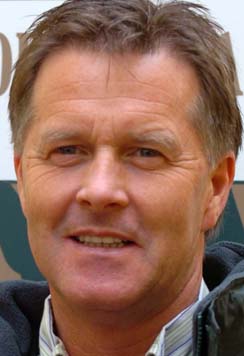 Ecuries d'Ecaussines e Trevor Coyle in collaborazione per un progetto di formazione equestre. 1 coyle