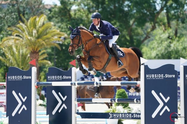 Cinque cavalieri della Top Ten mondiale a Grimaud 1 hubside. 4
