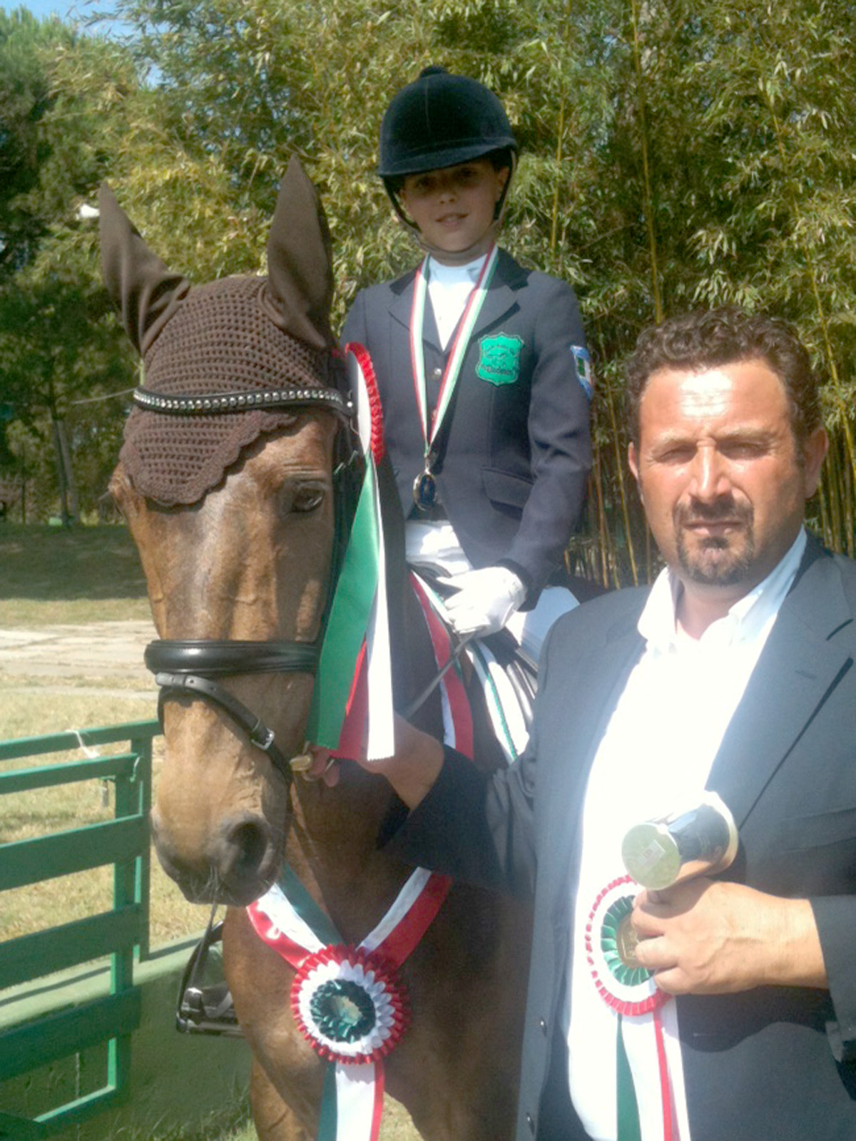 Camilla Colombo in sella ad Aero Flyer si “laurea” campionessa italiana di dressage under 13 1 italo cirocchi camilla