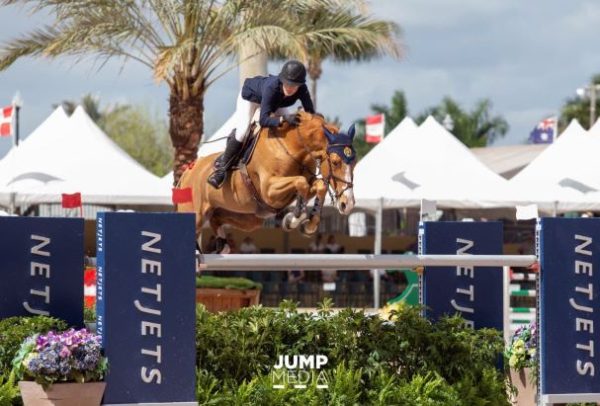 Il premio Leading Lady Rider di Martha Jolicoeur premia le atlete al Festival equestre invernale 5 jessica spreengsten