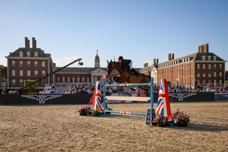 Maikel van der Vleuten Sizzles in LGCT of London Final Salute in Champagne Piaff Trophy 1 lgct c 1