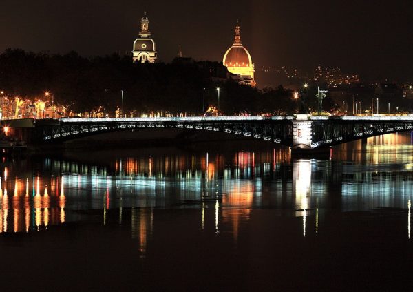 lione