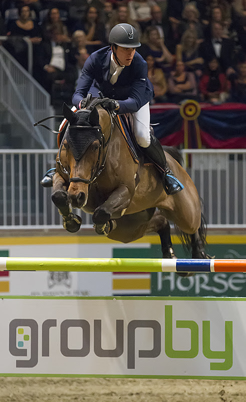 Nicola Philippaerts conquers Toronto. 1 nicola 0