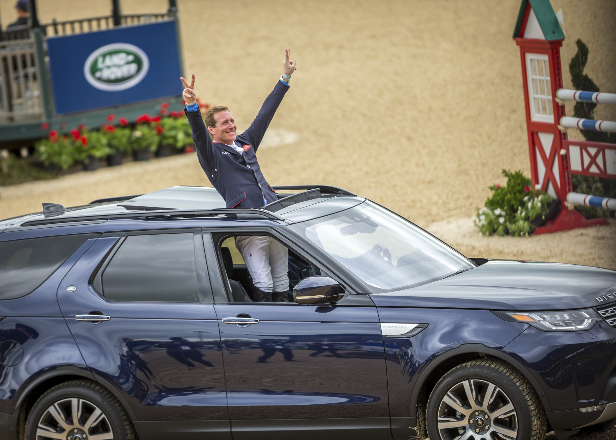 TOWNEND TRIUMPHS WITH BACK-TO-BACK VICTORIES AT THE LAND ROVER KENTUCKY THREE-DAY EVENT 1 oliver towned photo