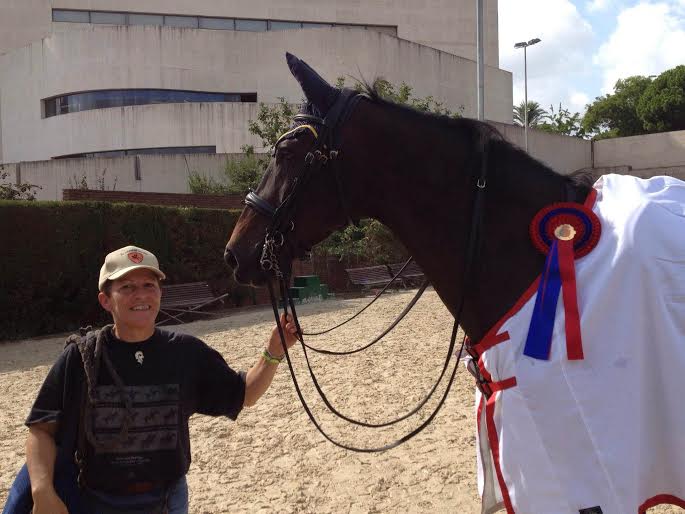 Massaggio sportivo equino, la nostra intervista con una professionista del settore: Patrizia Meroi. 1 patrizia