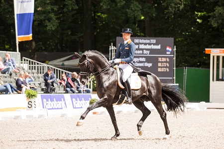 Dressage, Glock's Dream Boy di Hans Peter Minderhoud nel dream team olandese NOP 1 unnamed 66