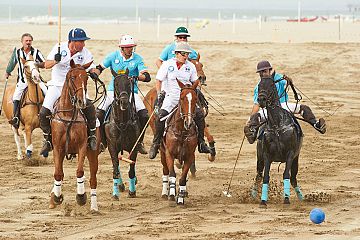 Il Team Fipa Group vince la Polo Beach Cup Versilia-Tuscany 1 versilia