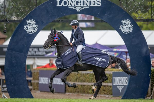 The Longines King George V Gold Cup Robert Whitaker e Vermento BH a Hickstead