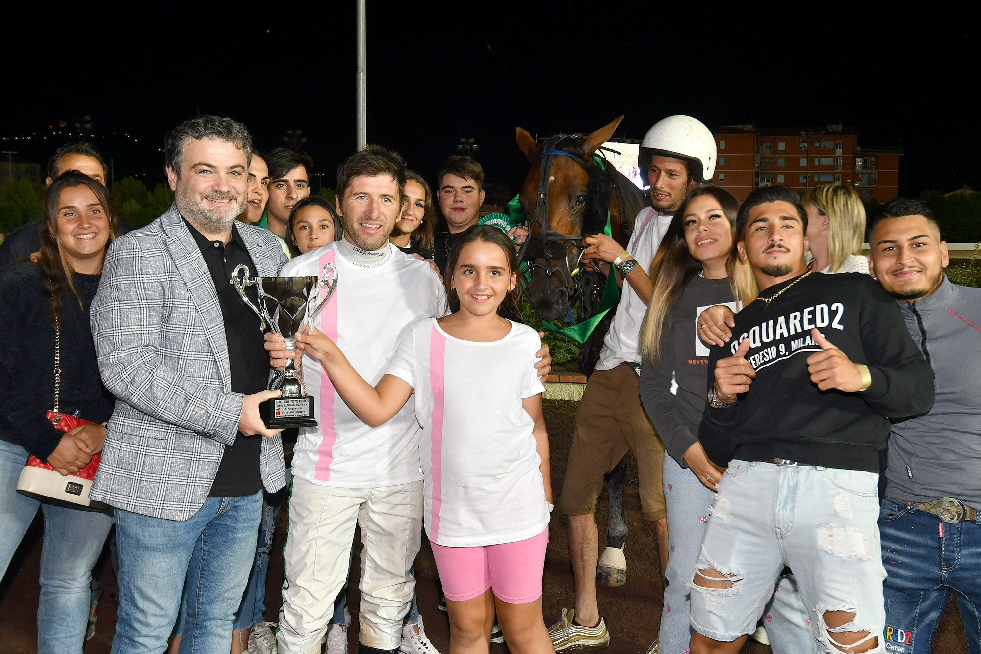 CORSA6 PREMIO CAVALLO 2000 TROTTO MONTATO PREMIAZIONE