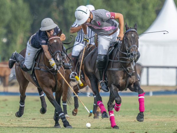 Diego Cavanagh (hcp 9) and Juan Martin Zubia (hcp 8) duel in the 2022 Gold Cup final