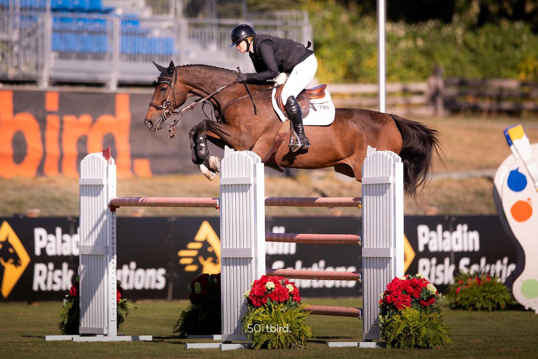 Jaclyn Duff si impone nel CSI3* Paladin Cup 1 Jaclyn Duff (CAN) and Eblesse al Thunderbird Show Park