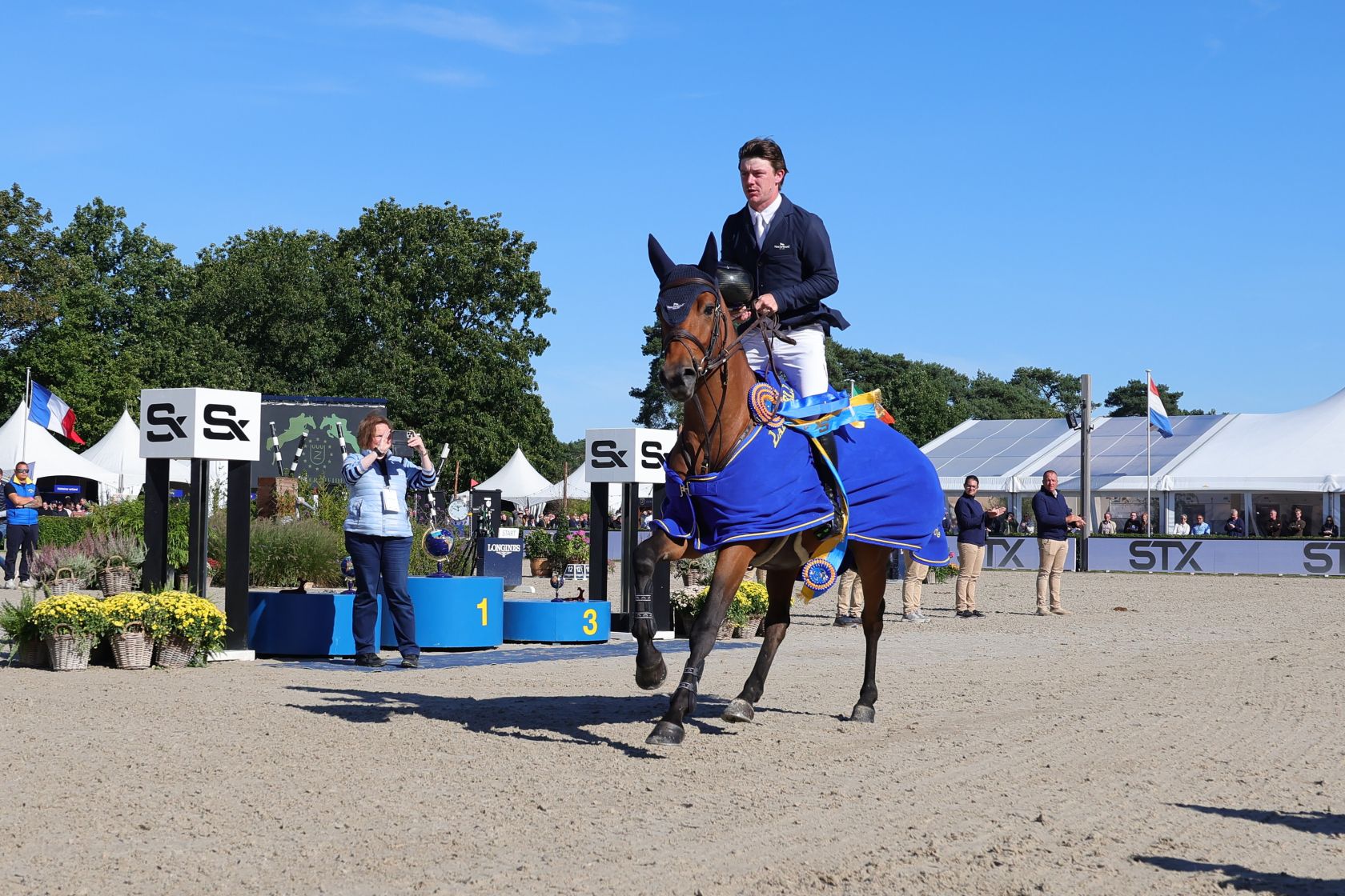 Michael Pender e HHS Ocala vincono la finale dei 5 anni a Lanaken 1 Michel Pender in sella a HHS Ocala lead